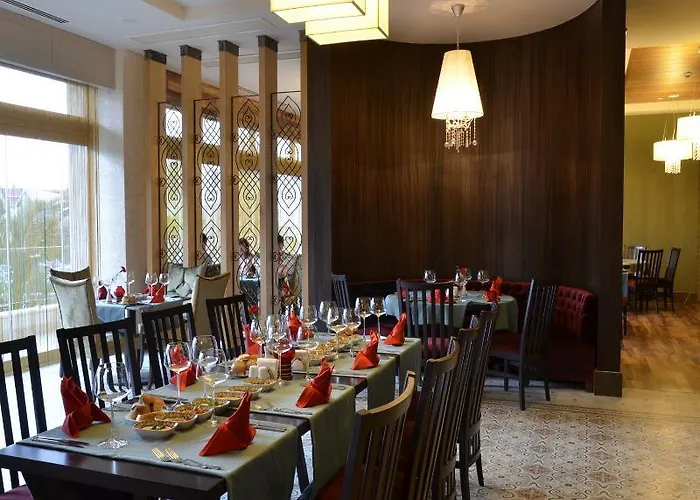 Курортний комплекс Port 5*