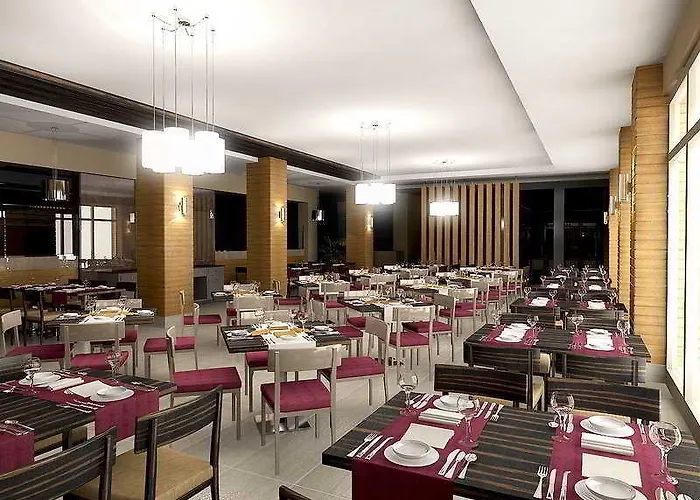 Курортний комплекс Port