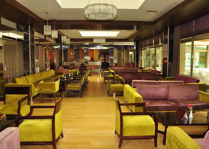 Курортний комплекс Port