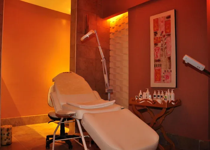 Курортний комплекс Port