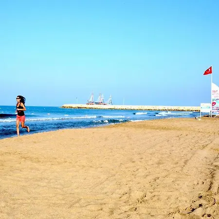 Resort Port