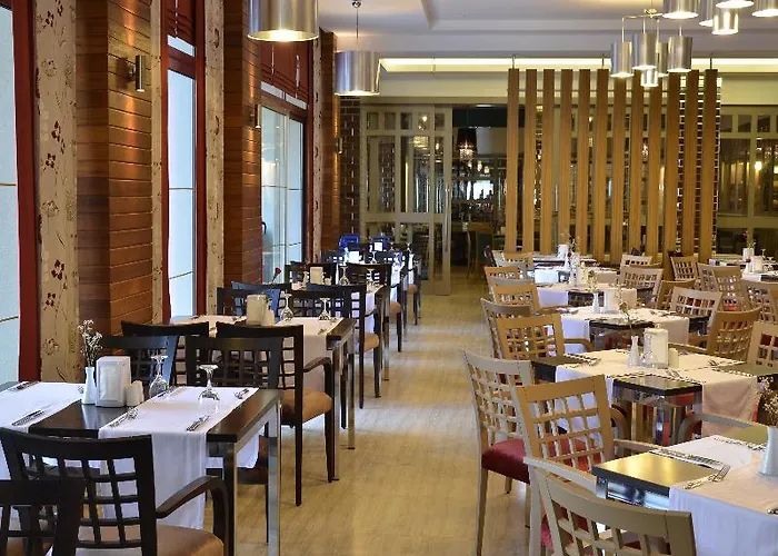 Üdülőközpont Port Side