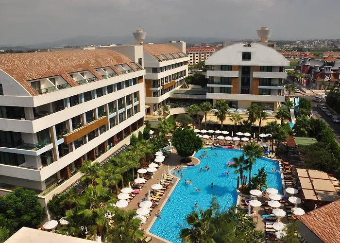 Port Üdülőközpont 5*